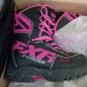 FOX  XCROSS BOOTS